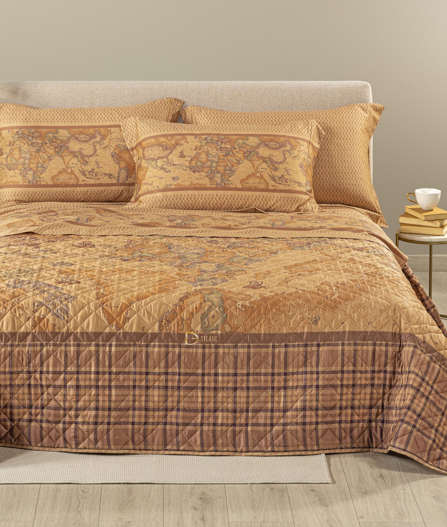 Alviero Martini Trapunta Geo Tartan